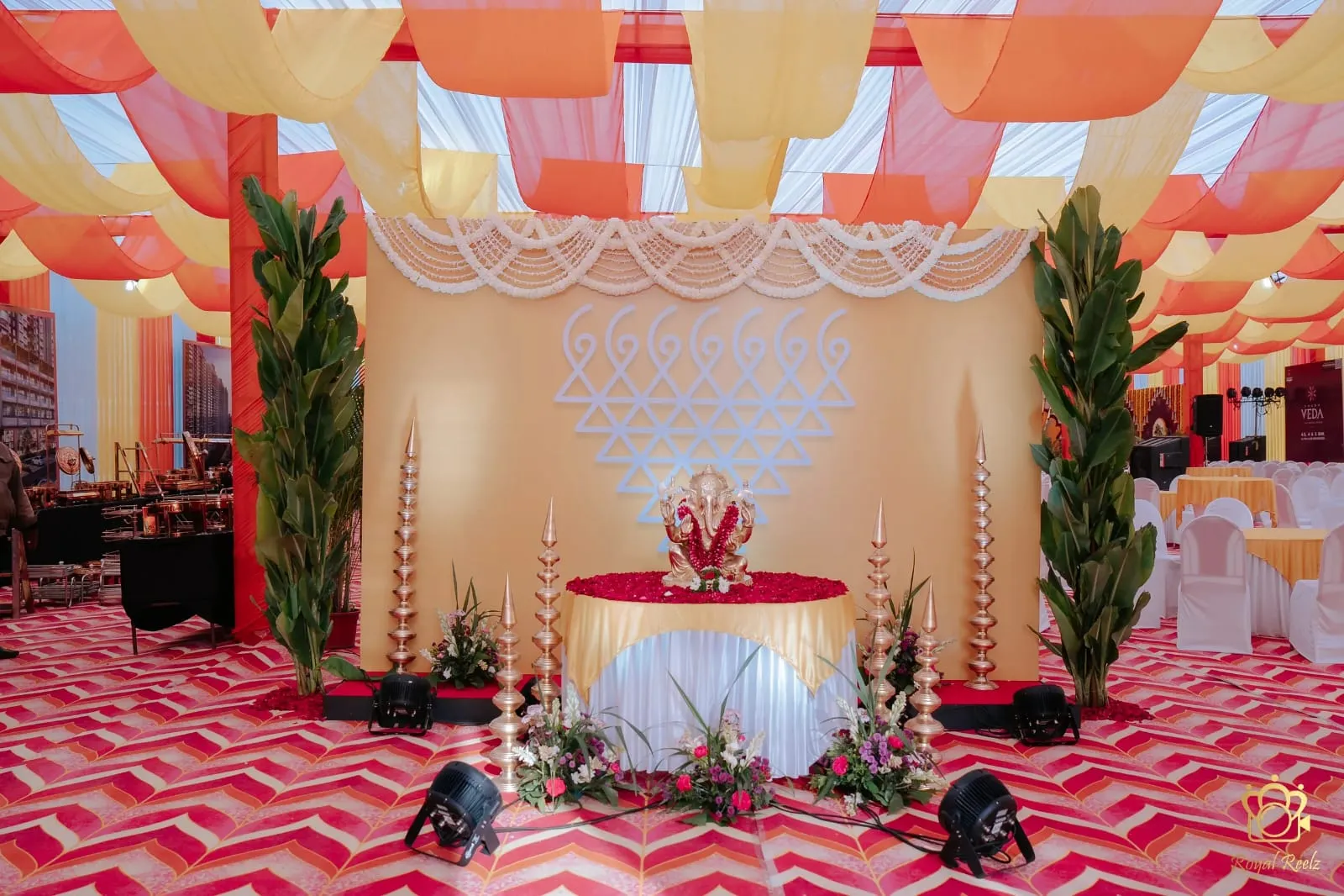 Interior 3